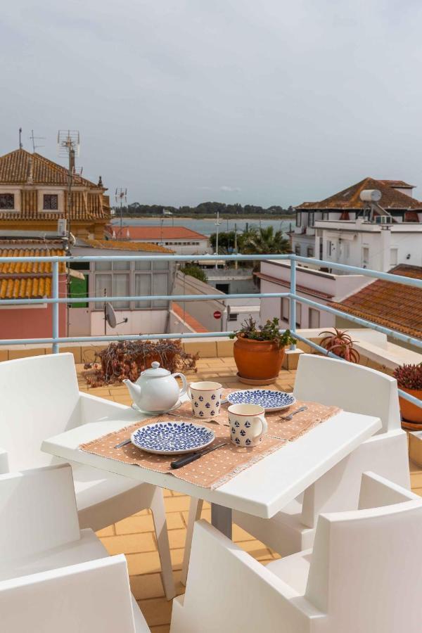 Villa Marquez Vila Real de Santo Antonio Exterior photo A typical rooftop terrace in Spain