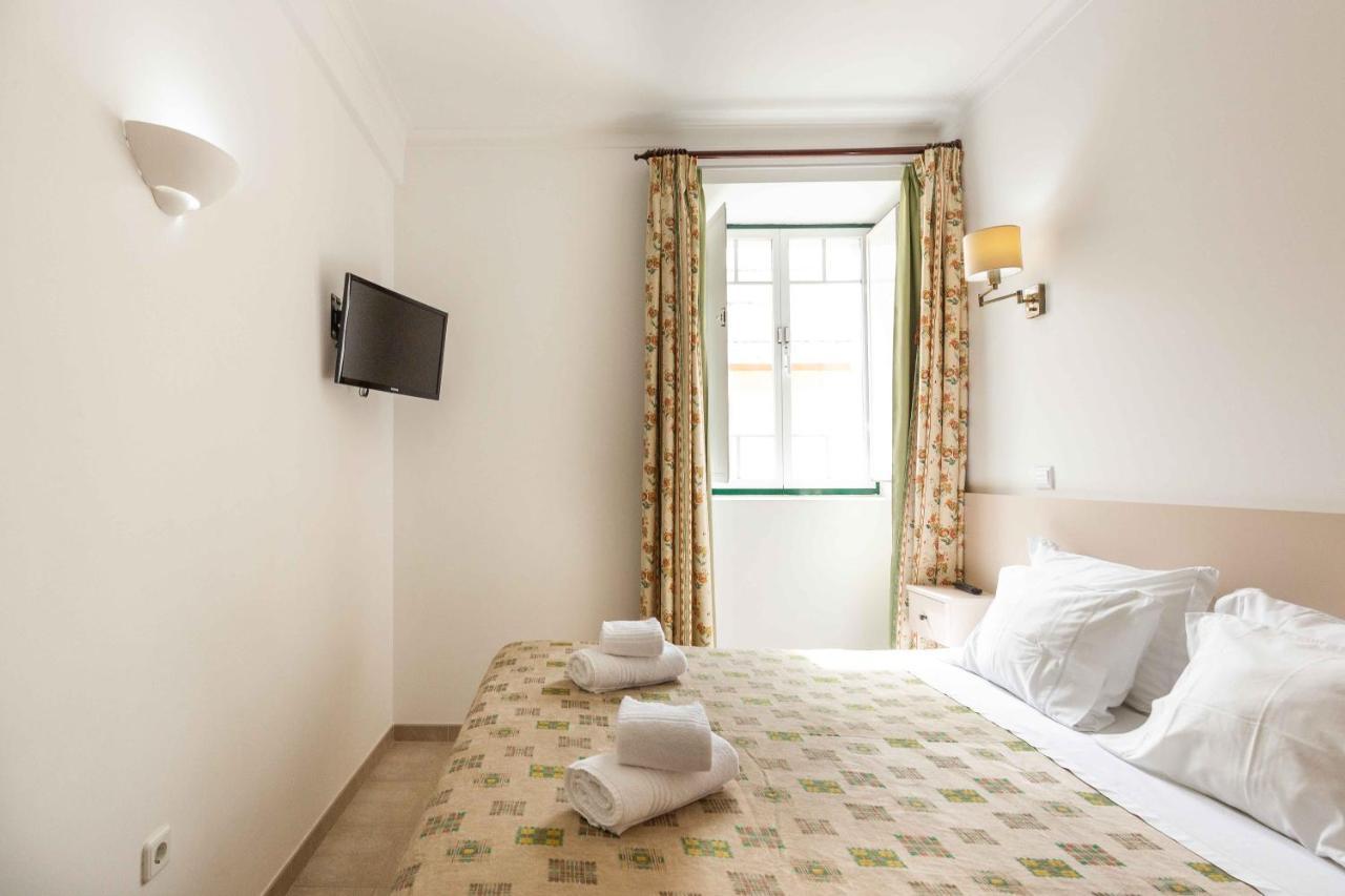 Villa Marquez Vila Real de Santo Antonio Exterior photo A typical room at the hotel